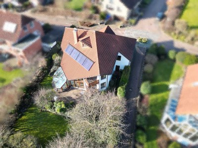 WENN SIE DAS BESONDERE SUCHEN! ARCHITEKTENHAUS IN RUHIGER WOHNLAGE