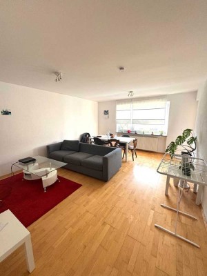 � Helle 4-Zimmer-Wohnung mit Balkon und zusätzlichem Raum – auch als Kapitalanlage interessant!