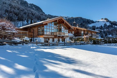 Traumhaftes Alpenchalet – Idyllischer Logenplatz am Kitzbüheler Hahnenkamm