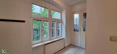 Urbanes Wohnen, Ruheoase 3 Zimmer Altbau 4.Stock ohne Lift