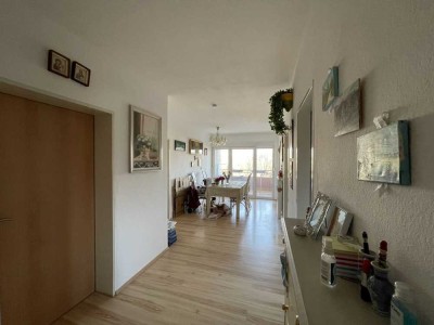 3 Zi Whg mit Balkon, schöner Grundriss in Backnang mit Garage