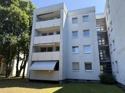 leere 4-Zi. Wohnung in Wiesbaden-Delkenheim