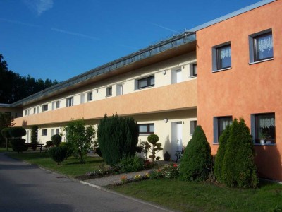 Hier zählt jede Minute: 2-Zimmer-Wohnung zum Top-Preis! Ausschließlich für Personen ab 60 Jahre mit