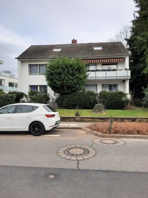 IMMOKONZEPT-NIEDERRHEIN: 3-Familienhaus in toller Lage, 4 Garagen, 4 Balkone, sehr gepflegt, usw...