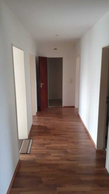 Schöne helle Dreizimmerwohnung