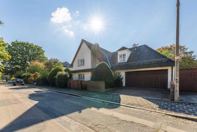 HEGERICH: Großzügige Villa mit verschiedenen Nutzungsmöglichkeiten in exklusivster Lage!