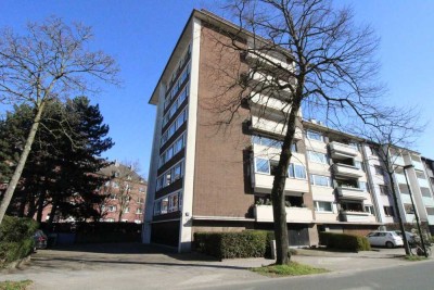 Attraktive Kapitalanlage in Unterbilk: Gut vermietete 4-Zi.-Wohnung mit EBK und Einzelgarage