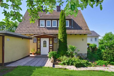 Charmantes Haus mit Wohlfühlcharakter in Kassel-Wolfsanger – Ihr neues Zuhause wartet !