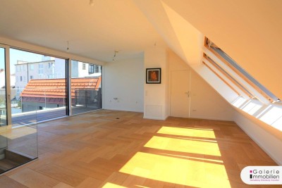 Sonnige und helle DG-Wohnung mit großer Terrasse - zentral begehbar - Nähe U4/Naschmarkt