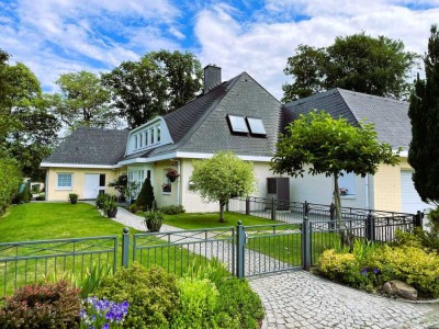 Traumhaftes Haus mit viel Platz für Sie und ihre Lieben in besonderer Lage in Zeißig