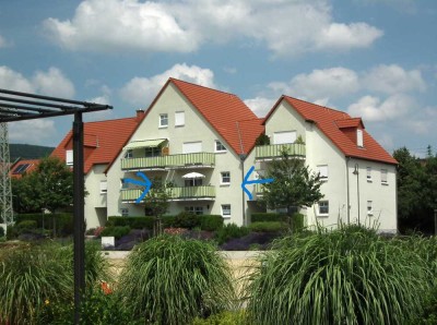 Gepflegte, ruhige 2-Raum-Nichtraucher-Komfortwohnung in schöner Lage mit Süd Balkon