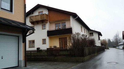 Schöne, geräumige 4 1/2 Zimmer Wohnung in Waging am See