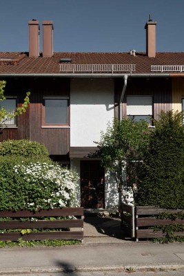 Frisch renoviertes Reihenmittelhaus zur langfristigen Vermietung