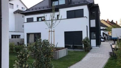 Geschmackvolle 3-Zimmer-Erdgeschosswohnung mit geh. Innenausstattung und Einbauküche