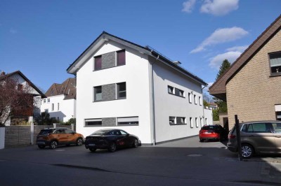 Kernstadt (Riemeke) 4,5-Zimmer EG Wohnung mit großer Terrasse und 150m² Garten. Erbaut 2018.