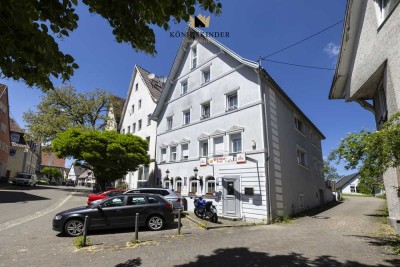Kernsaniertes Mehrfamilienhaus mit Gewerbeeinheit & Top-Rendite in zentraler Lage von Sulzbach