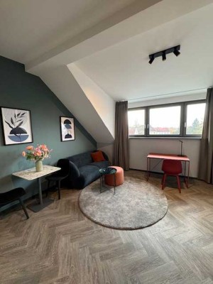 Sonniges Rooftop-Studio in Berlin-Tempelhof (Mariendorf) - 1090,- warm - Erstbezug