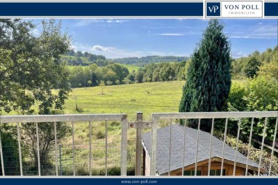 Großzügige Erdgeschosswohnung im Dreifamilienhaus