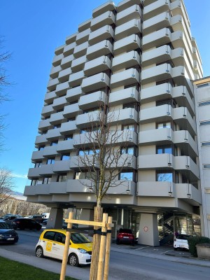 ** Sanierte 2-Zimmer Wohnung mit Blk. in Salzburg-Lehen **