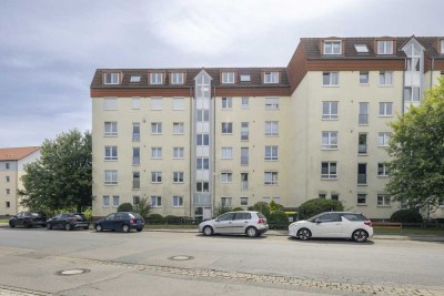 Kapitalanlage in Stöcken: vermietete 2-Zimmerwohnung mit Balkon und TG-Stellplatz