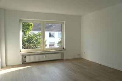 RENOVIERTE 3 ZIMMERWOHNUNG MIT GUTER ANBINDUNG NACH DÜSSELDORF