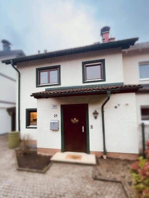 Teilmöbliertes 5-Zimmer Reihenhaus mit Garten in Anthering