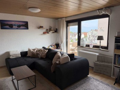Helle 3 ZKB Wohnung mit Süd-West Balkon in guter Lage in Gersthofenhofen