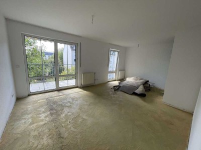 Zentrumsnahe 2-Raum-Wohnung mit Balkon und Aufzug