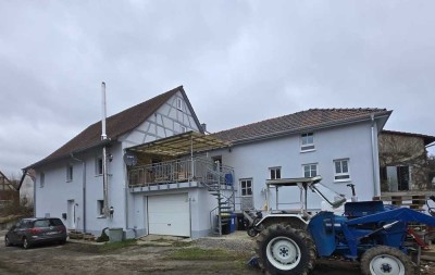 Geräumiges und erweiterbares Einfamilienhaus in Herzen von Kälbertshausen.