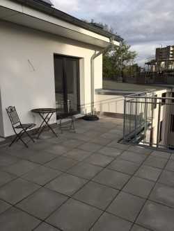 Lichtdurchflutetes Penthouse in Eimsbüttel (18qm Balkon / Vermietung ab 01.01.2026)