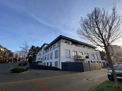 Stilvolle 2-Zimmer-Wohnung mit gehobener Innenausstattung mit Dachterrasse in Mönchengladbach