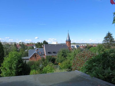 Kleine 3-Zi-Wohnung mit weitem Blick über Planitz!