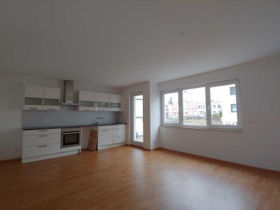 Schöne 2-Zimmer-Wohnung mit Balkon in Oberrad