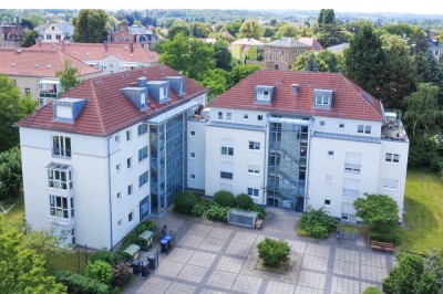 Großzügige Maisonette-Wohnung mit Dachterrasse!