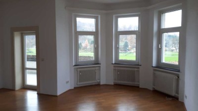 Altbauwohnung mit Balkon und Weserblick in Bodenwerder!