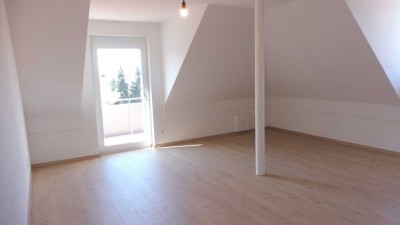 Tolle 3-Zimmer-Dachstudio-Komfort-Neubauwohnung mit bester Ausstattung und  gr.Westbalkon