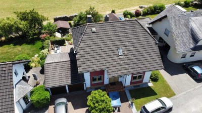� Traumhaftes Einfamilienhaus mit Garten, Sauna & Doppelgarage in ruhiger Lage von Heinzenbach