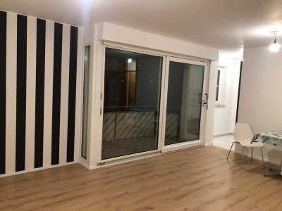 1 Zimmer ETW mit Balkon + EBK + TG-Stellplatz in TÜ Unterjesingen