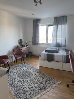 Günstige 23 m² Wohnung in Top-Lage – ab 1. September frei”