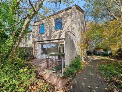 Erbpacht: Reihenendhaus mit offenem Wohnkonzept und Entwicklungspotenzial in Refrath