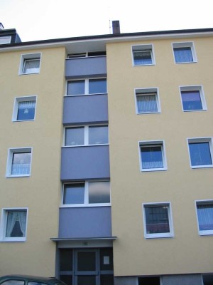 ruhig gelegene helle Wohnung---ruhiger Balkon--Wärmegedämmte Fassade--bezugsfertig--