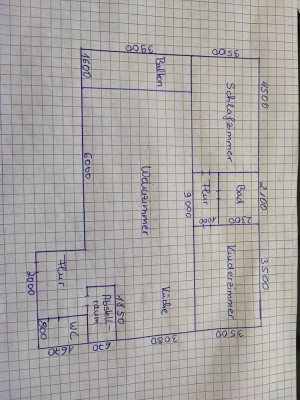 Exklusive, modernisierte 3-Raum-Wohnung mit Balkon in Baunatal