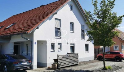 ***Werthaltiges Mehrfamilienhaus mit 3 Einheiten in Abensberg***
