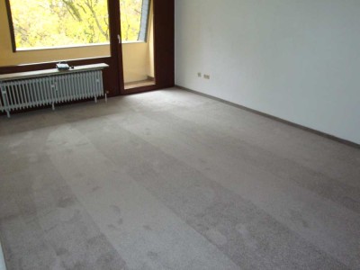Hofgarten Bayreuth, 2-Zi.-Wohnung mit Dachloggia, Einbauküche, Wfl. ca. 58 m²