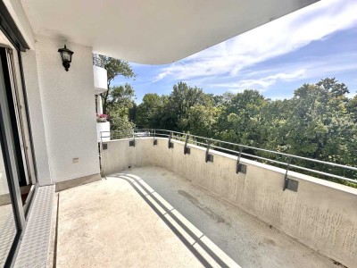 Helle 3-Zi.-Whg. mit Süd-West-Balkon und Blick ins Grüne / Nh. S1