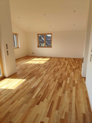 Stilvolle 3,5-Raum-Wohnung mit gehobener Innenausstattung mit EBK in Ravensburg