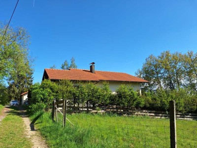 großzügiges 4-Raum-Einfamilienhaus mit EBK in Traitsching