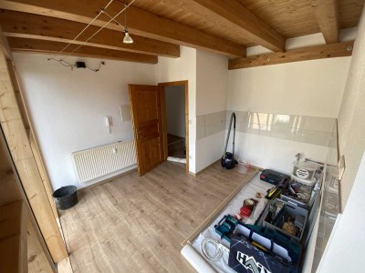 Helle 3,5-Zimmer-Wohnung mit Balkon