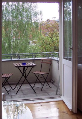 Invest: Ku’damm-nah 2-Zi, Balkon von privat I  46 m² Wohnfl. + Balkon + Keller I  seit 2018 lukrativ