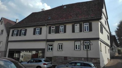 Wir vermieten ein wunderschönes, denkmalgeschütztes Haus im alten Ortskern von Stuttgart-Weilimdorf.